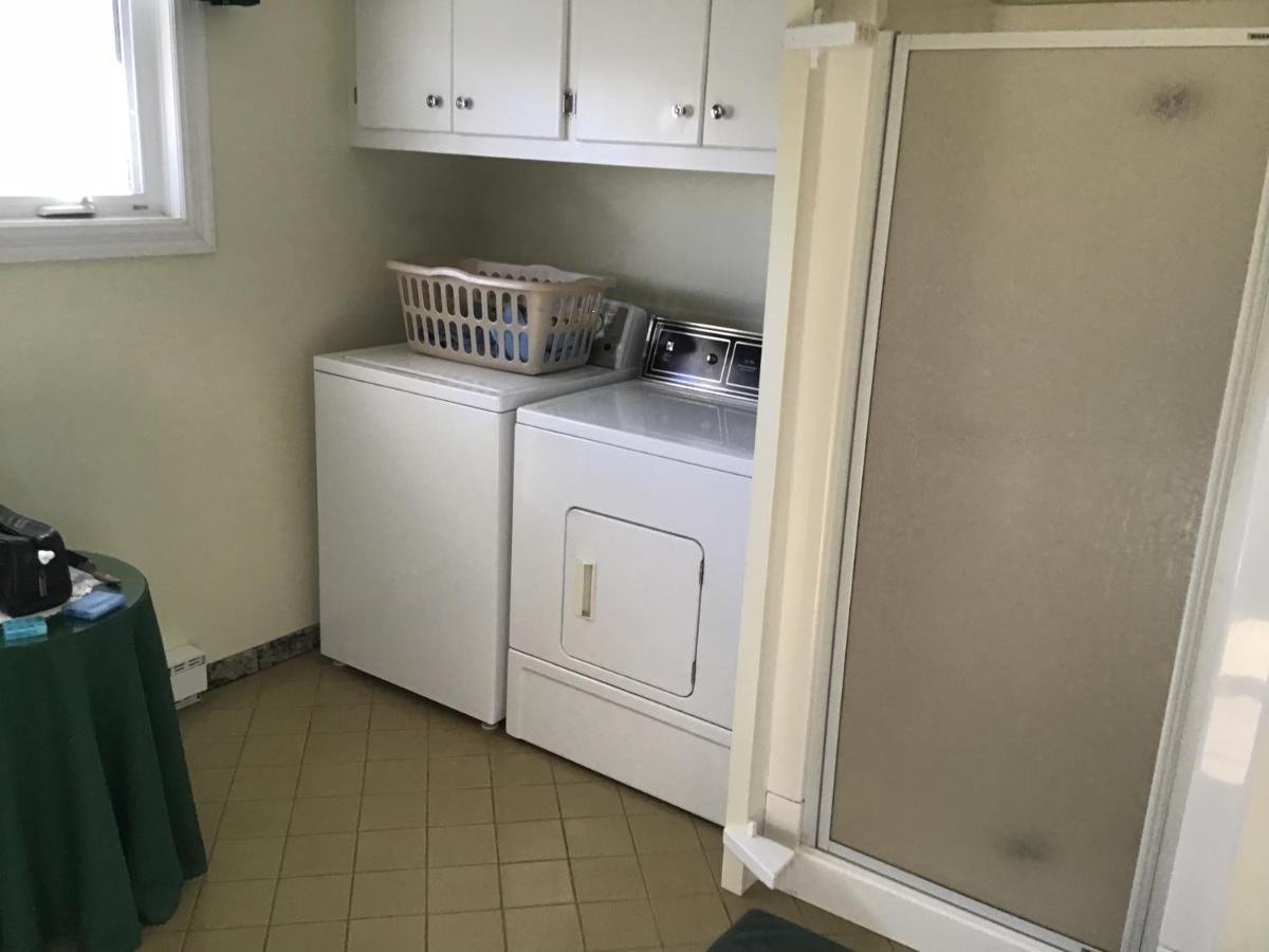 Au Bord De La Baie Bed & Breakfast *